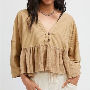 NWT Free People Dallas Henley Slouchy Top Tan/Green Size Medium